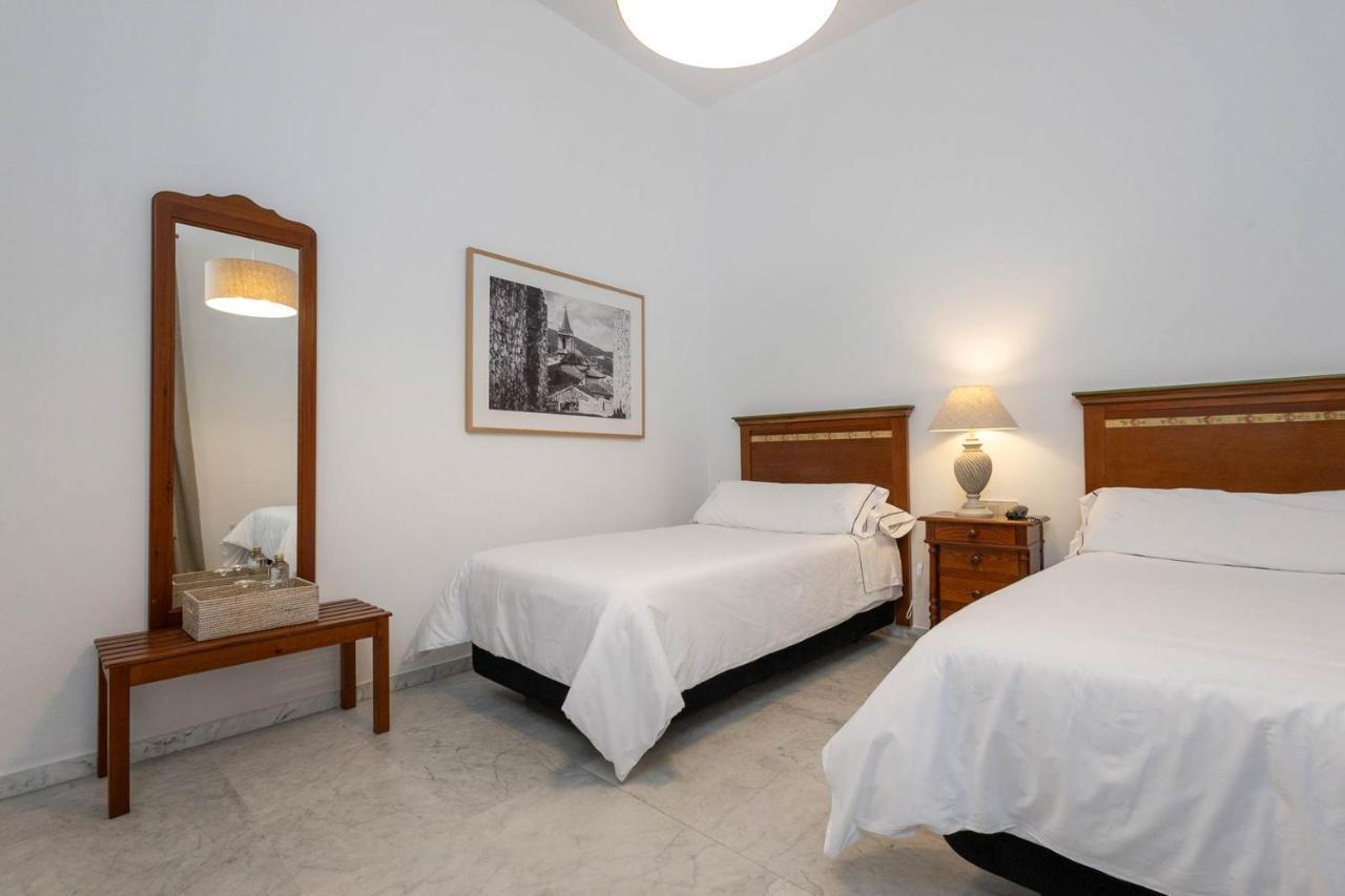 Hotel Tugasa Casa Palacio Medina Sidonia Luaran gambar